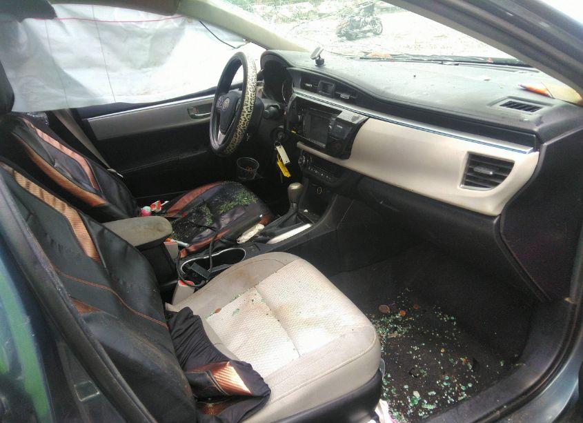 Photo 5 of 2015 Toyota Corolla LE (VIN 2T1BURHE8FC271811)