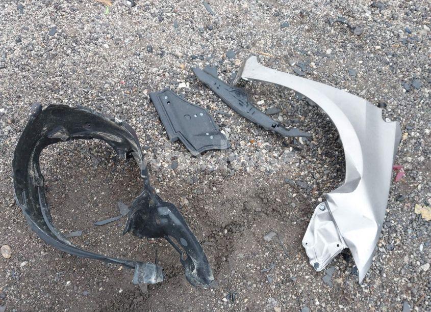 Photo 12 of 2015 Toyota Corolla LE (VIN 2T1BURHE8FC275793)