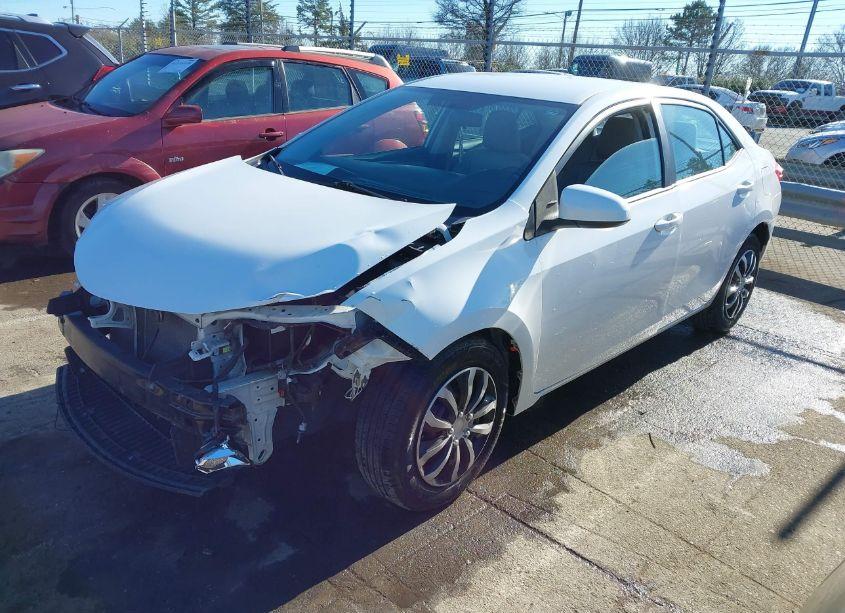 Photo 2 of 2015 Toyota Corolla LE (VIN 2T1BURHE8FC277401)