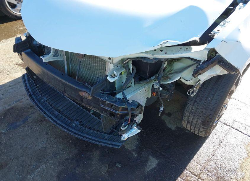 Photo 6 of 2015 Toyota Corolla LE (VIN 2T1BURHE8FC277401)