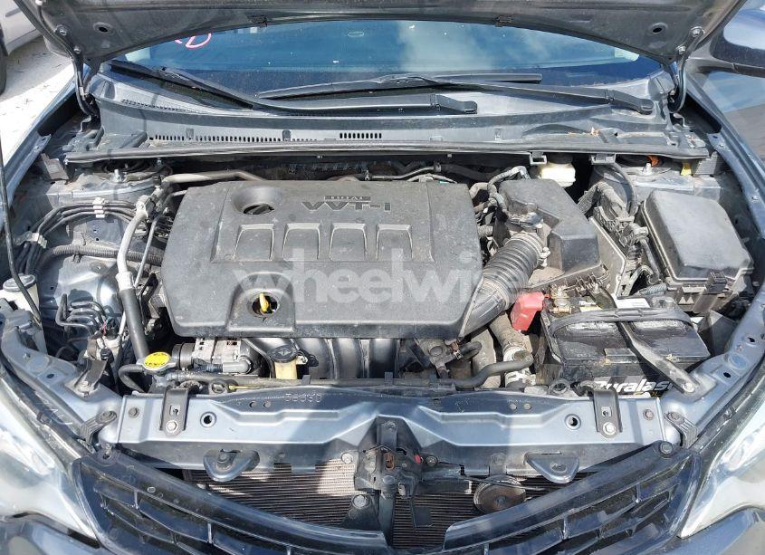 Photo 10 of 2015 Toyota Corolla LE (VIN 2T1BURHE8FC277883)