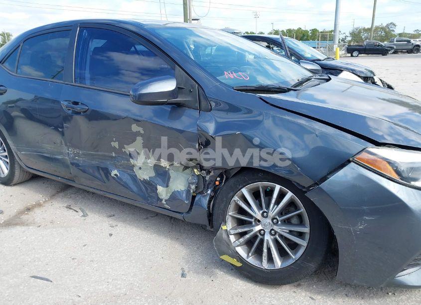Photo 6 of 2015 Toyota Corolla LE (VIN 2T1BURHE8FC277883)