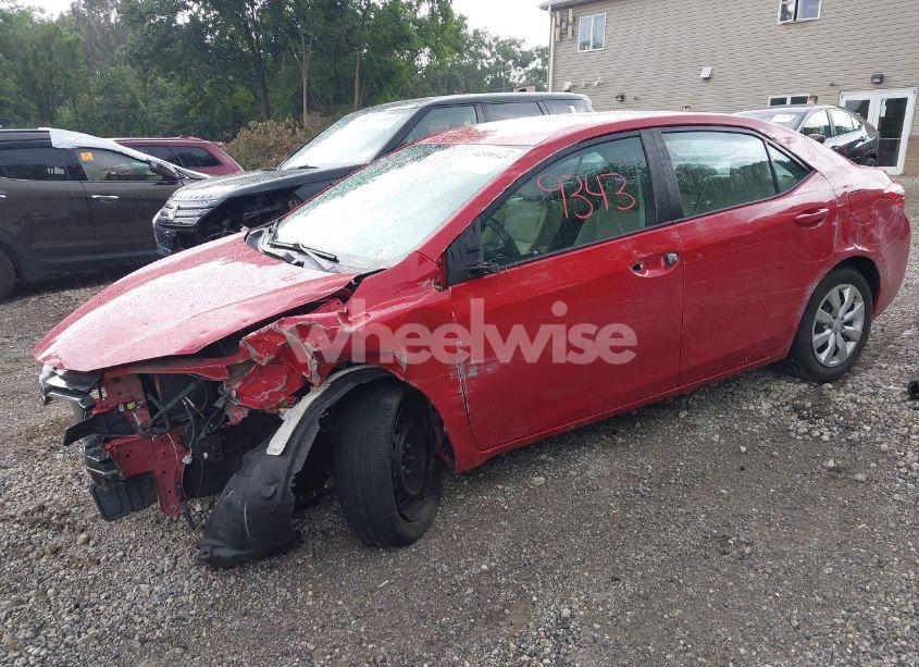 Photo 2 of 2015 Toyota Corolla LE (VIN 2T1BURHE8FC290665)