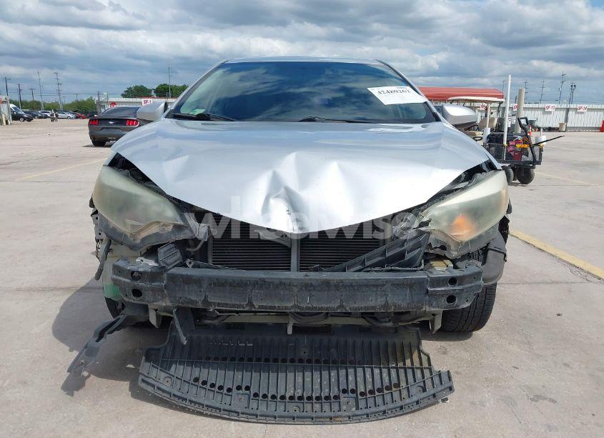 Photo 13 of 2015 Toyota Corolla LE (VIN 2T1BURHE8FC308002)