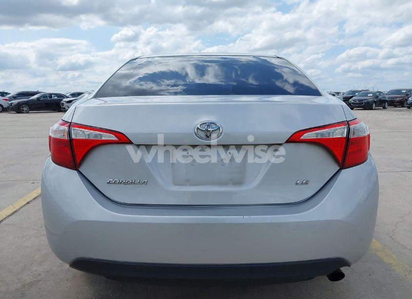 Photo 17 of 2015 Toyota Corolla LE (VIN 2T1BURHE8FC308002)