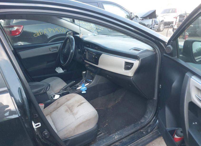 Photo 5 of 2015 Toyota Corolla LE (VIN 2T1BURHE8FC311059)