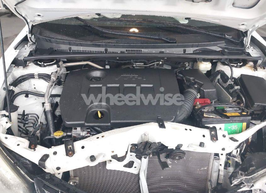 Photo 10 of 2015 Toyota Corolla S PLUS (VIN 2T1BURHE8FC329240)