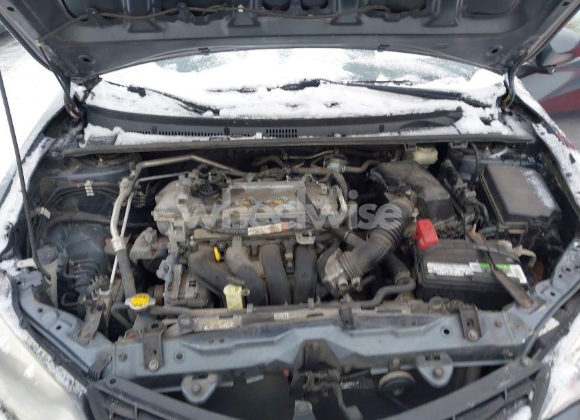 Photo 10 of 2015 Toyota Corolla LE (VIN 2T1BURHE8FC365431)