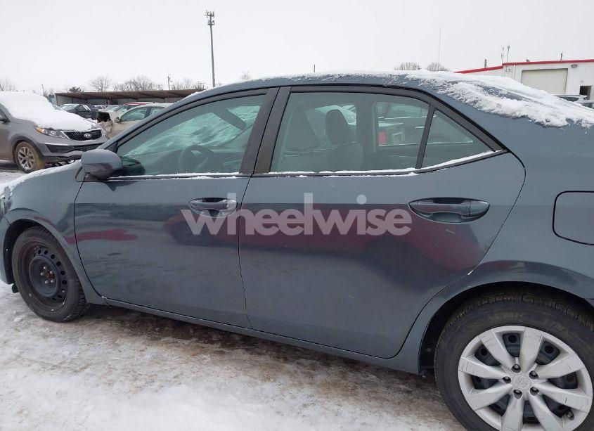 Photo 14 of 2015 Toyota Corolla LE (VIN 2T1BURHE8FC365431)