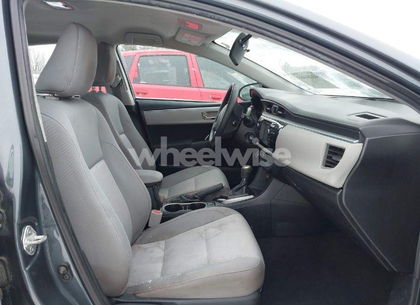 Photo 5 of 2015 Toyota Corolla LE (VIN 2T1BURHE8FC365431)