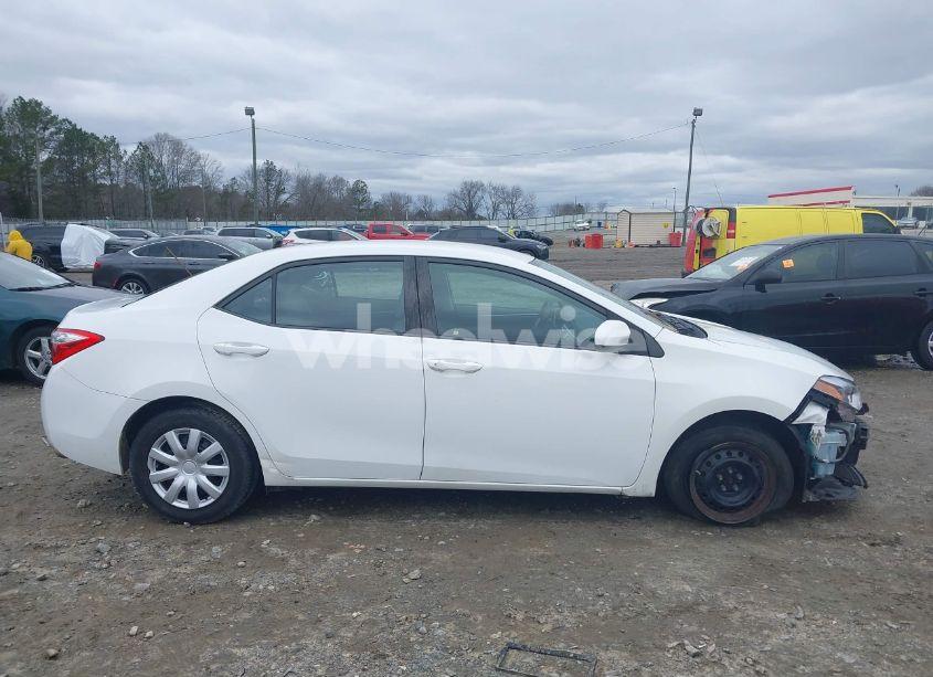 Photo 13 of 2015 Toyota Corolla L (VIN 2T1BURHE8FC368233)