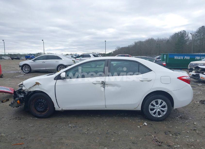 Photo 14 of 2015 Toyota Corolla L (VIN 2T1BURHE8FC368233)