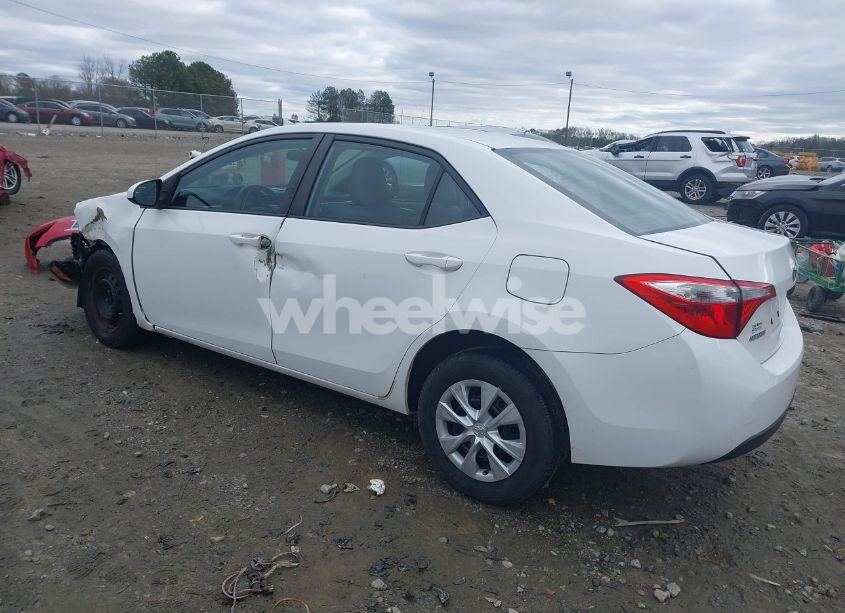 Photo 3 of 2015 Toyota Corolla L (VIN 2T1BURHE8FC368233)