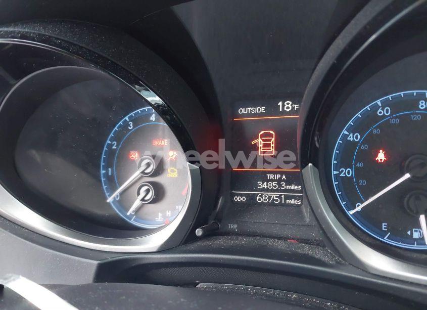 Photo 15 of 2015 Toyota Corolla S (VIN 2T1BURHE8FC369821)