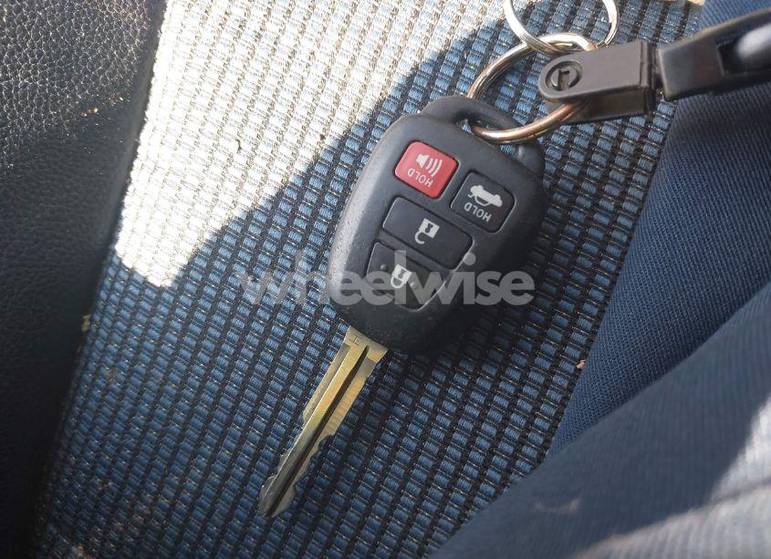 Photo 11 of 2015 Toyota Corolla S PLUS (VIN 2T1BURHE8FC381984)