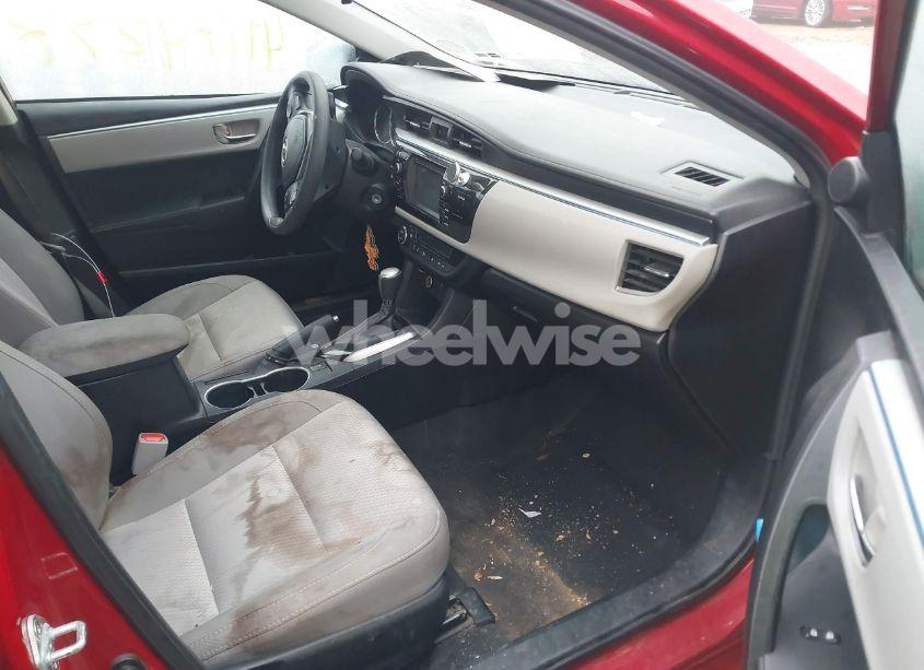 Photo 5 of 2015 Toyota Corolla LE (VIN 2T1BURHE8FC388157)