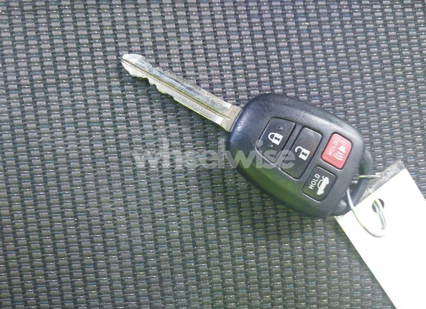 Photo 11 of 2015 Toyota Corolla S PLUS (VIN 2T1BURHE8FC389390)