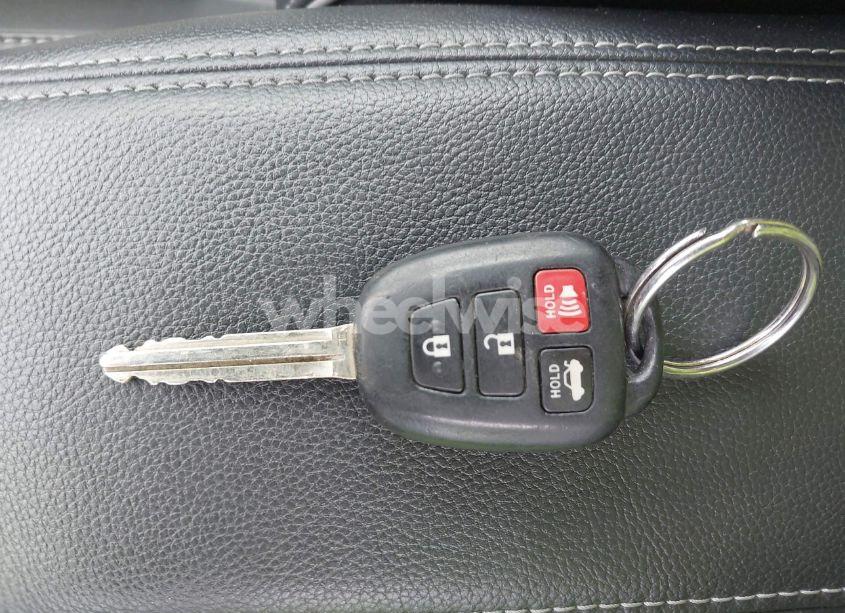 Photo 11 of 2015 Toyota Corolla S PLUS (VIN 2T1BURHE8FC396470)