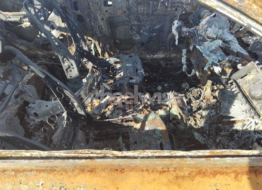 Photo 5 of 2015 Toyota Corolla LE (VIN 2T1BURHE8FC415485)