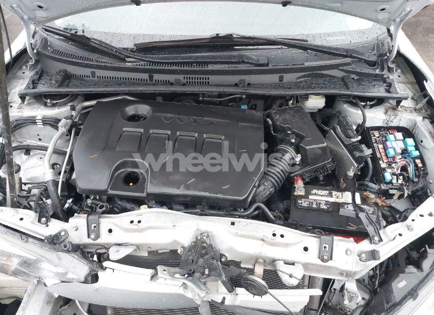 Photo 10 of 2015 Toyota Corolla S (VIN 2T1BURHE8FC416958)