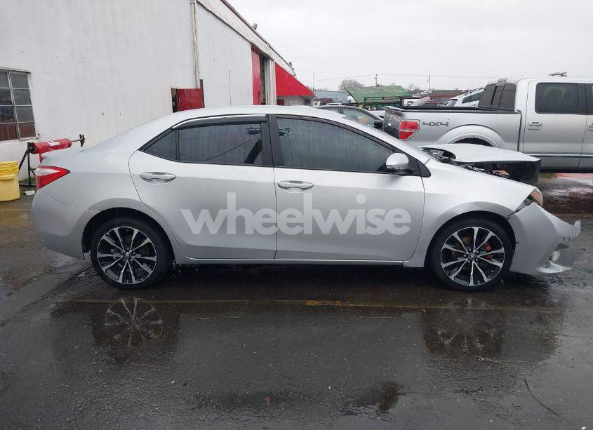 Photo 13 of 2015 Toyota Corolla S (VIN 2T1BURHE8FC416958)