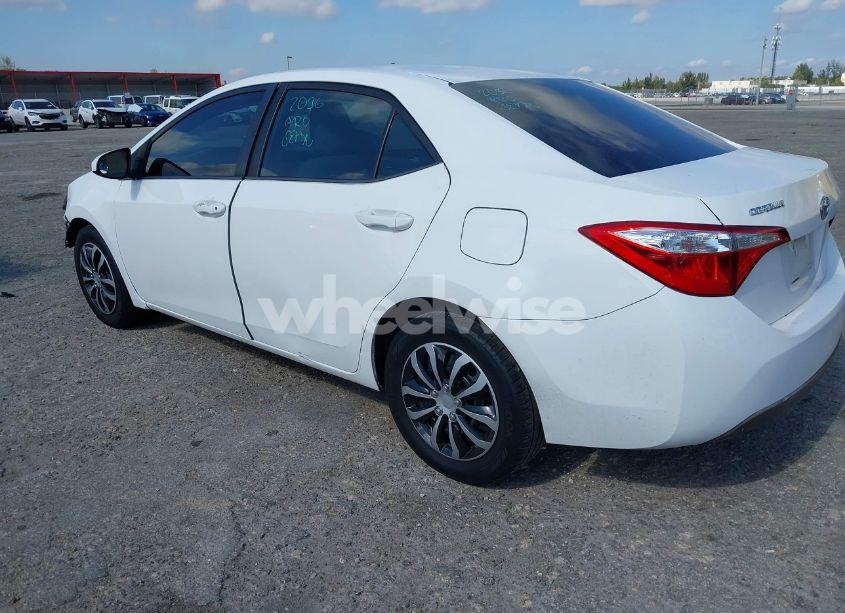 Photo 3 of 2015 Toyota Corolla LE (VIN 2T1BURHE8FC425269)