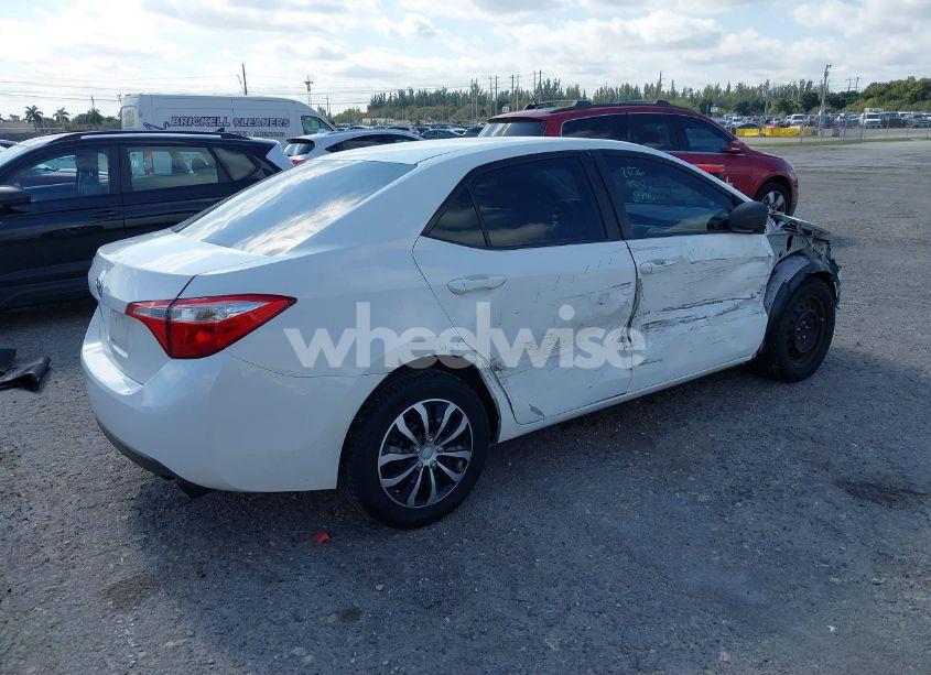 Photo 4 of 2015 Toyota Corolla LE (VIN 2T1BURHE8FC425269)