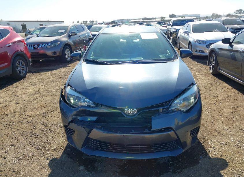 Photo 12 of 2015 Toyota Corolla LE (VIN 2T1BURHE8FC438572)