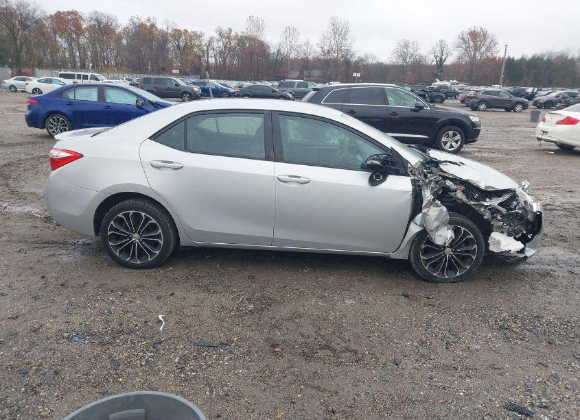 Photo 13 of 2015 Toyota Corolla S PLUS (VIN 2T1BURHE8FC452939)