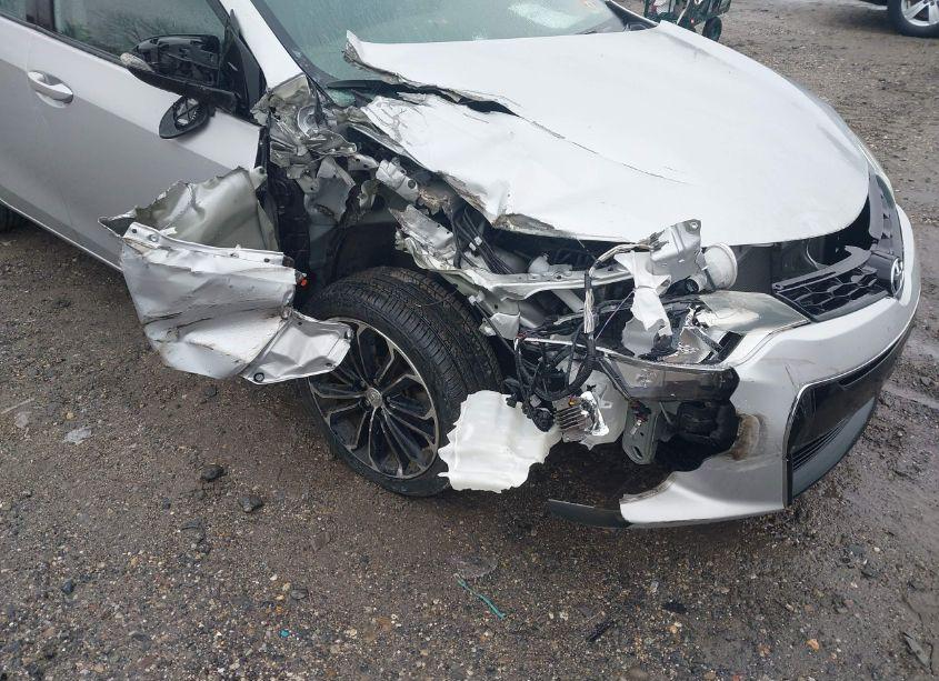 Photo 6 of 2015 Toyota Corolla S PLUS (VIN 2T1BURHE8FC452939)