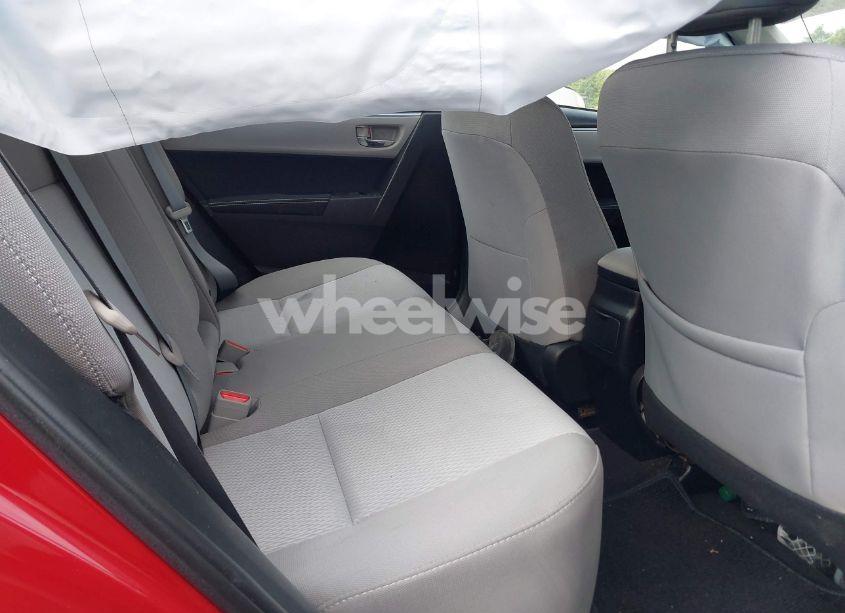 Photo 8 of 2015 Toyota Corolla LE (VIN 2T1BURHE8FC456313)