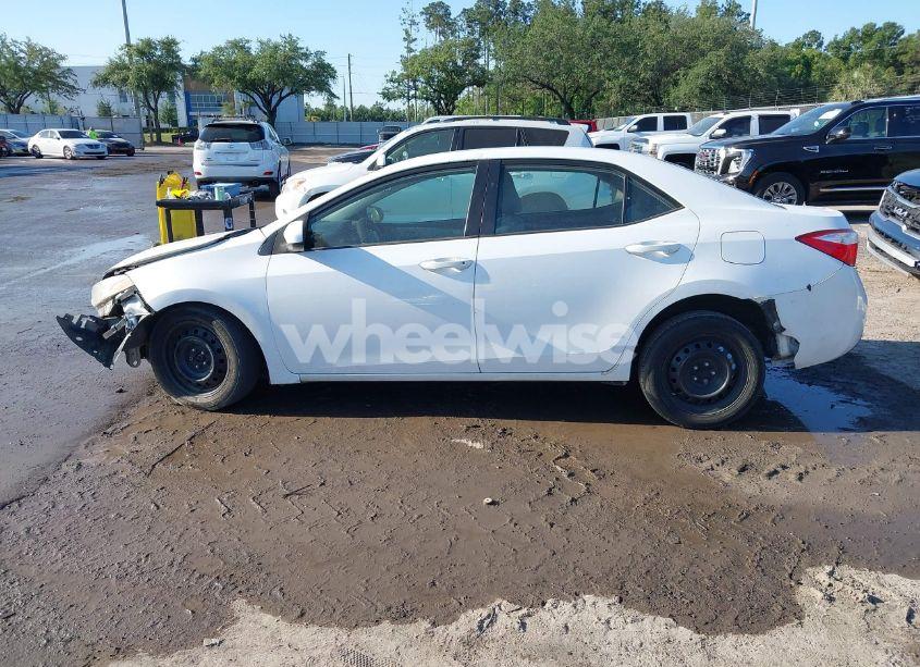 Photo 15 of 2015 Toyota Corolla LE (VIN 2T1BURHE8FC460474)