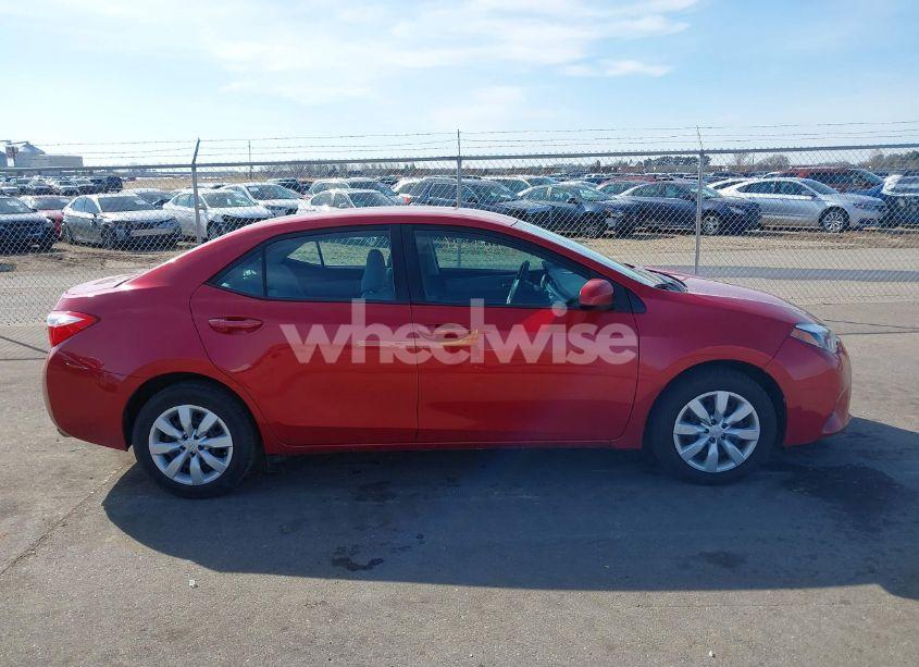 Photo 13 of 2015 Toyota Corolla LE (VIN 2T1BURHE8FC477713)