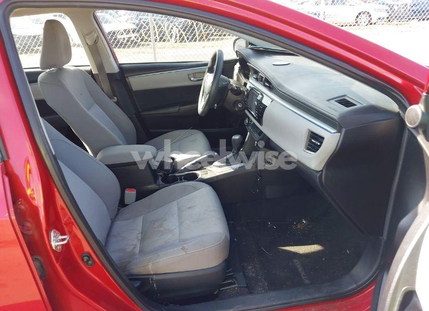 Photo 5 of 2015 Toyota Corolla LE (VIN 2T1BURHE8FC477713)