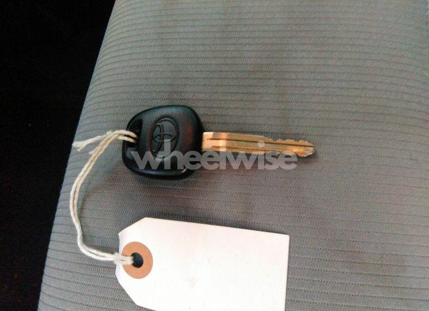 Photo 11 of 2016 Toyota Corolla L (VIN 2T1BURHE8GC493301)