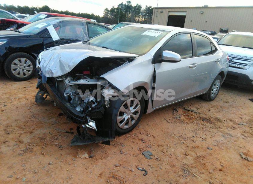 Photo 2 of 2016 Toyota Corolla L (VIN 2T1BURHE8GC493301)