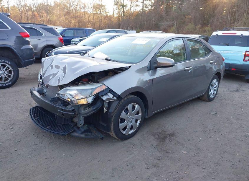 Photo 2 of 2016 Toyota Corolla LE (VIN 2T1BURHE8GC495565)