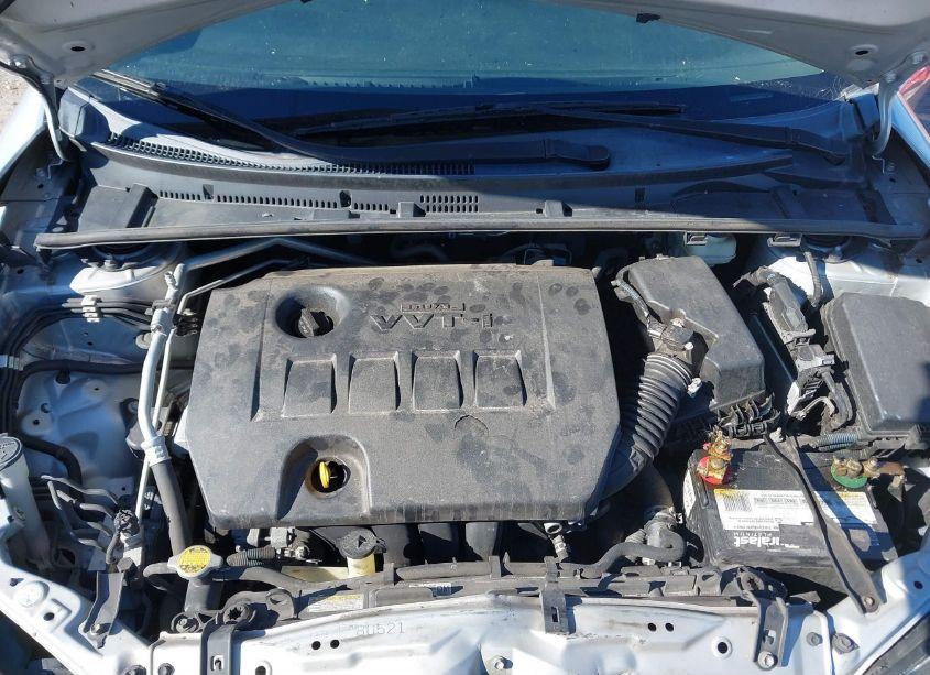 Photo 10 of 2016 Toyota Corolla LE (VIN 2T1BURHE8GC499874)