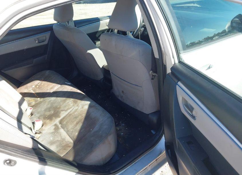 Photo 8 of 2016 Toyota Corolla LE (VIN 2T1BURHE8GC499874)