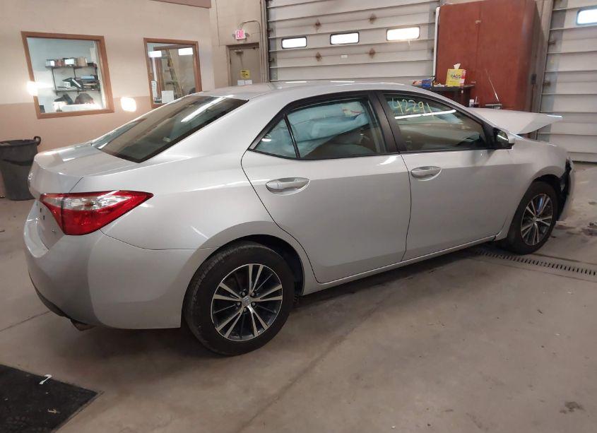 Photo 4 of 2016 Toyota Corolla LE PLUS (VIN 2T1BURHE8GC507116)