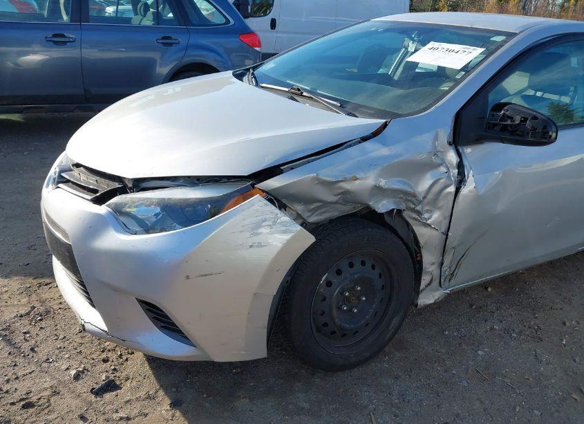 Photo 6 of 2016 Toyota Corolla LE (VIN 2T1BURHE8GC526734)