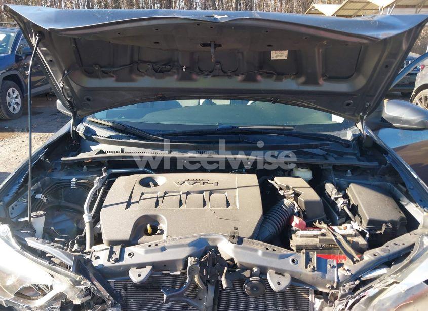 Photo 10 of 2016 Toyota Corolla LE (VIN 2T1BURHE8GC532260)