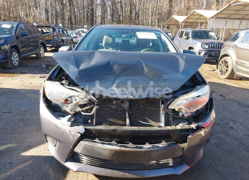 Photo 12 of 2016 Toyota Corolla LE (VIN 2T1BURHE8GC532260)