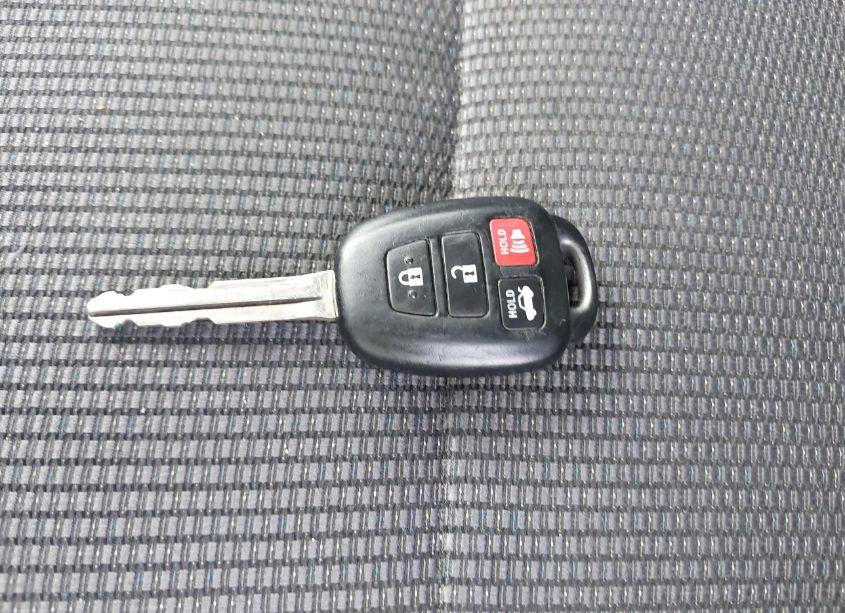 Photo 11 of 2016 Toyota Corolla S PLUS (VIN 2T1BURHE8GC589901)