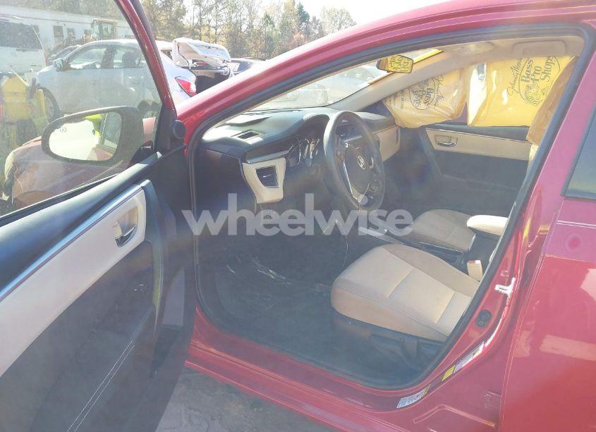 Photo 5 of 2016 Toyota Corolla LE (VIN 2T1BURHE8GC634612)