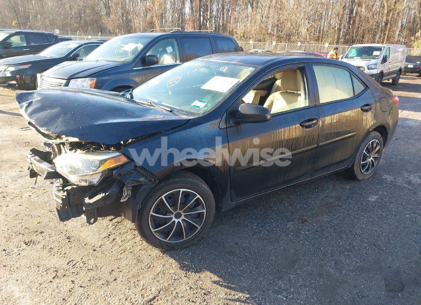 Photo 2 of 2016 Toyota Corolla LE (VIN 2T1BURHE8GC661602)