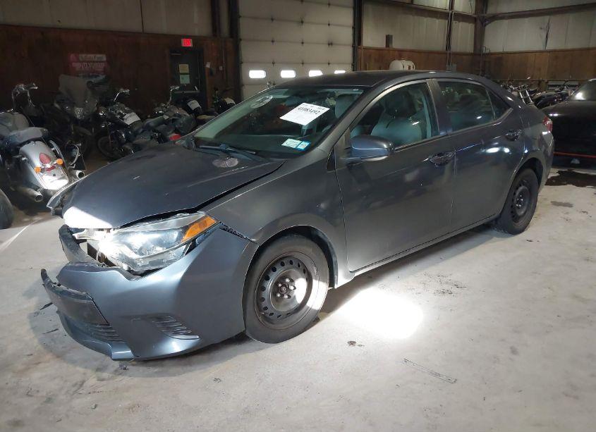 Photo 2 of 2016 Toyota Corolla LE (VIN 2T1BURHE8GC665326)
