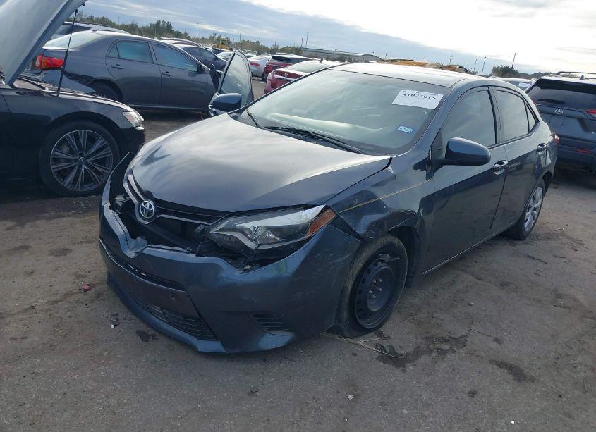 Photo 2 of 2016 Toyota Corolla LE (VIN 2T1BURHE8GC682207)