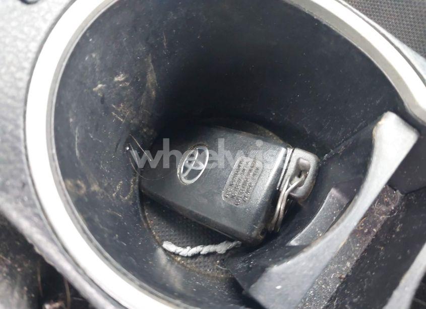 Photo 11 of 2016 Toyota Corolla LE PLUS (VIN 2T1BURHE8GC687116)