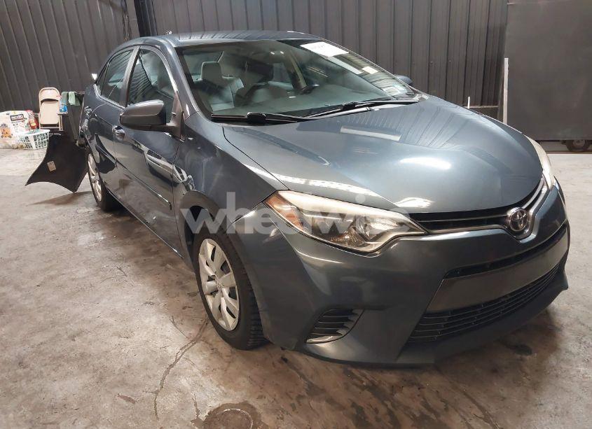 2016 Toyota Corolla LE (VIN 2T1BURHE8GC690470) main photo